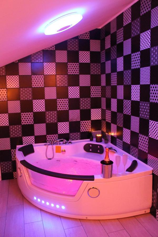 Le Logis Du Bien-Etre, Balneo & Sauna Dans Chambre Vertou Kültér fotó